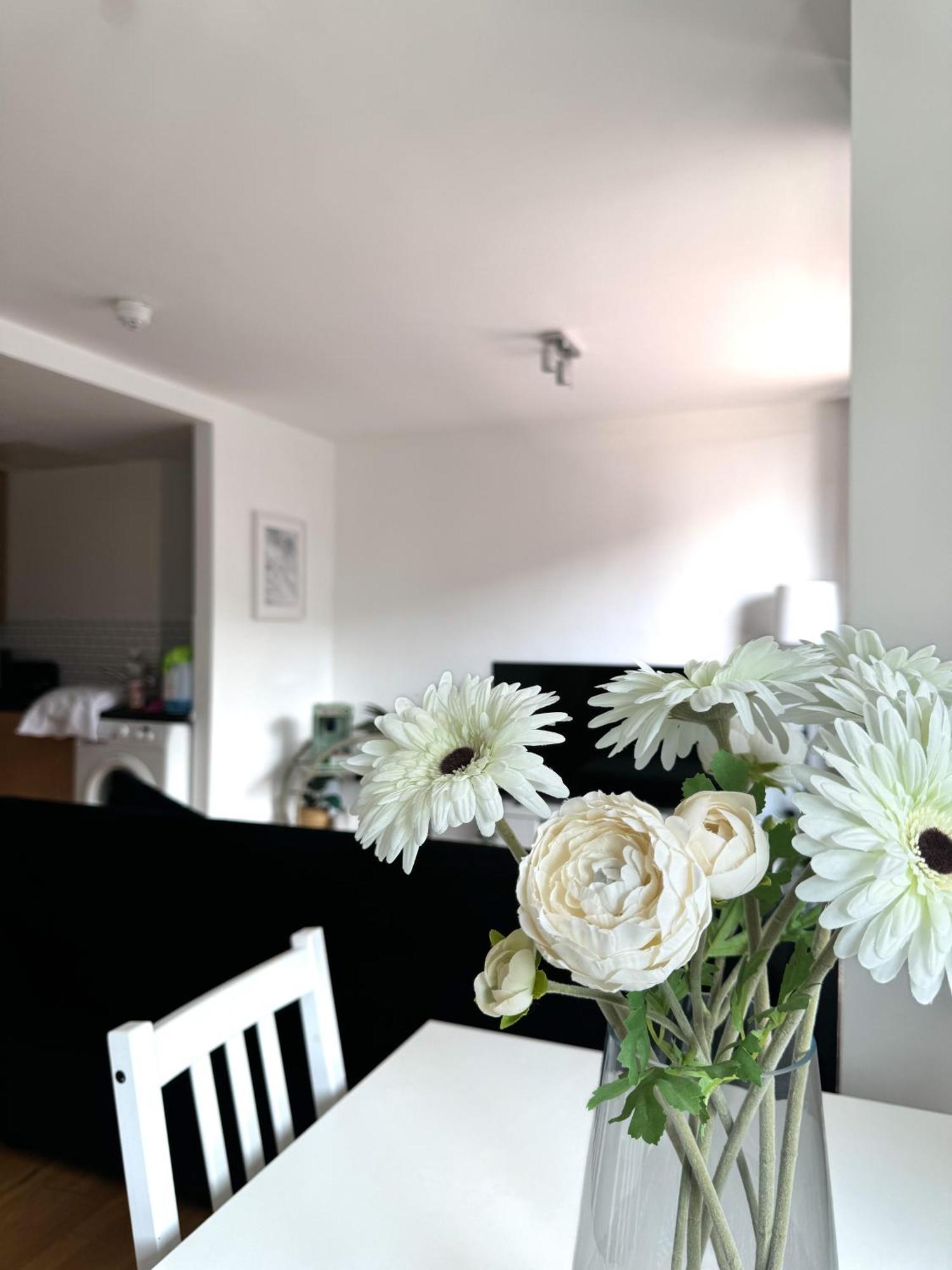The Emirates Stadium Apartment ลอนดอน ภายนอก รูปภาพ